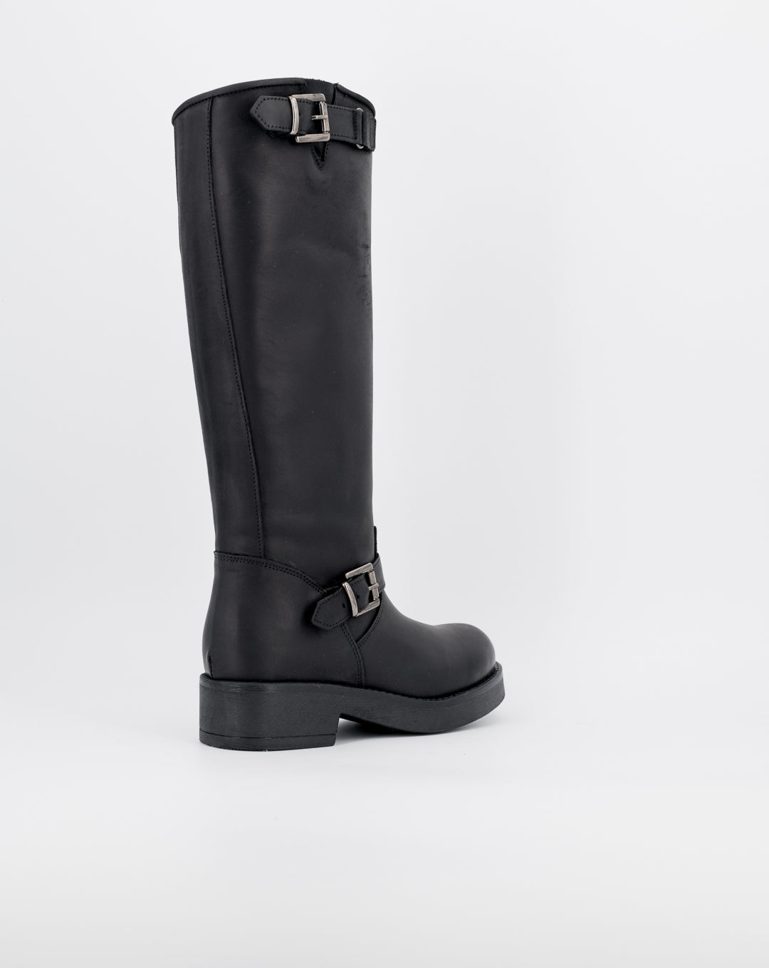 Dettaglio biker boots donna pelle Italia