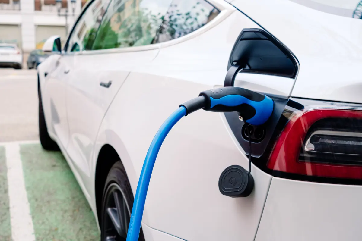 EV and PHEV body repair in 2026