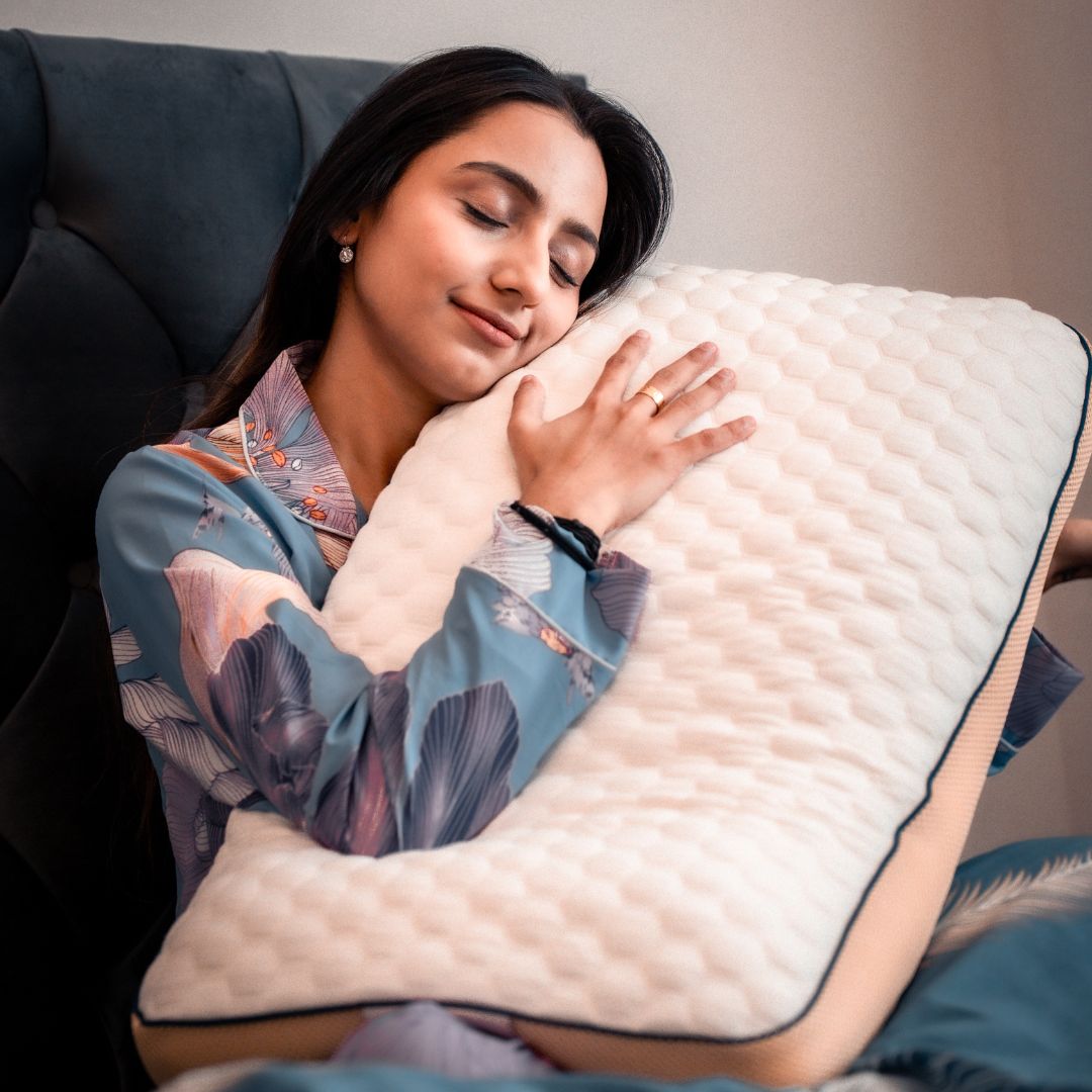 Orthopaedic latex pillow collection