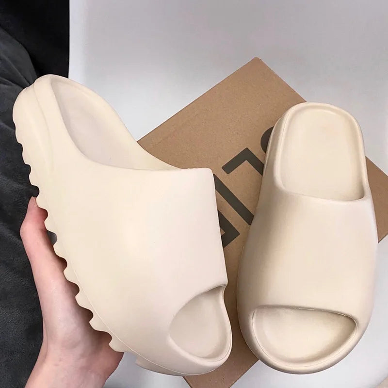 Chanclas baratas hombre antideslizantes vista lateral