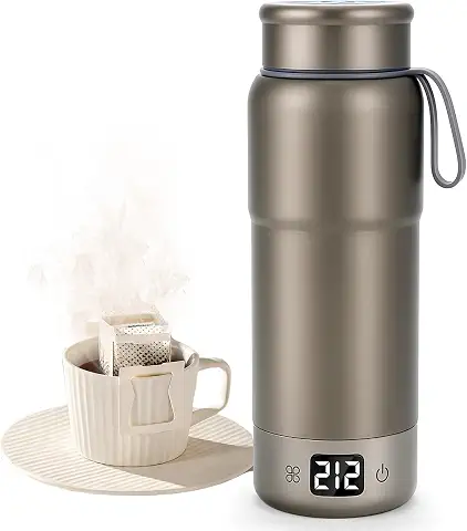 Travel kettle with compact size and safety features