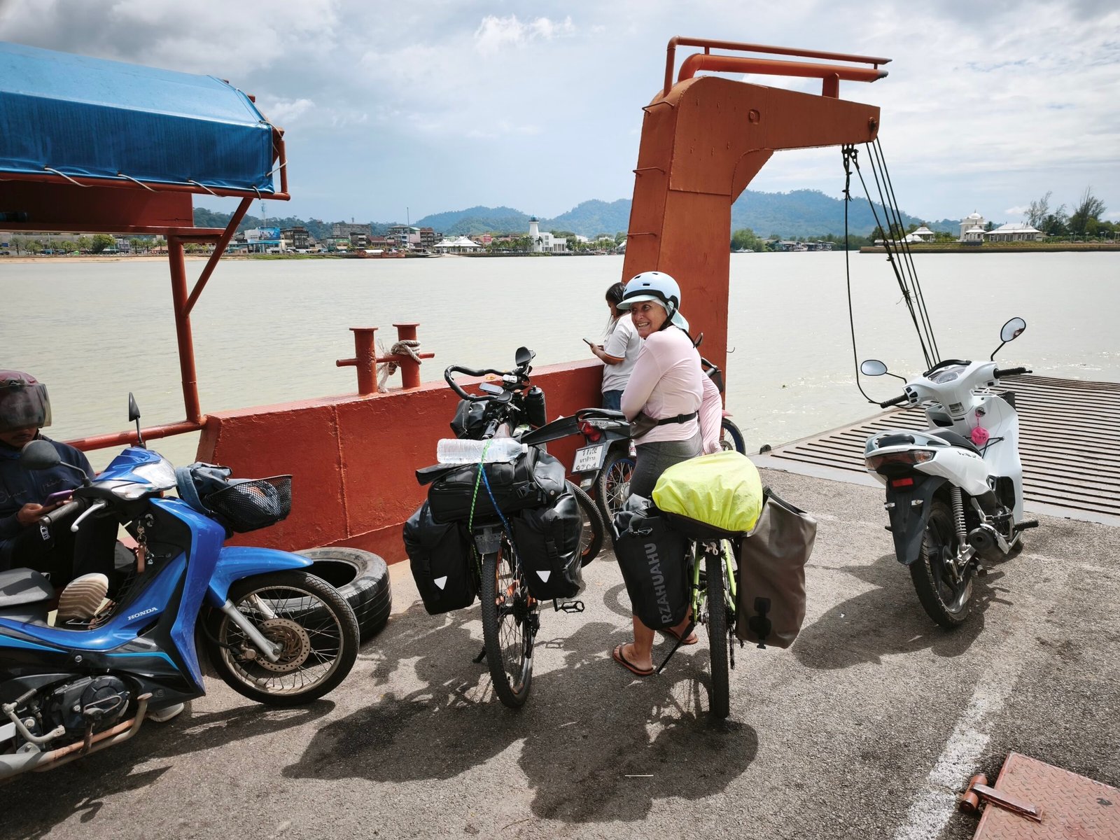 International living and retirement scenery