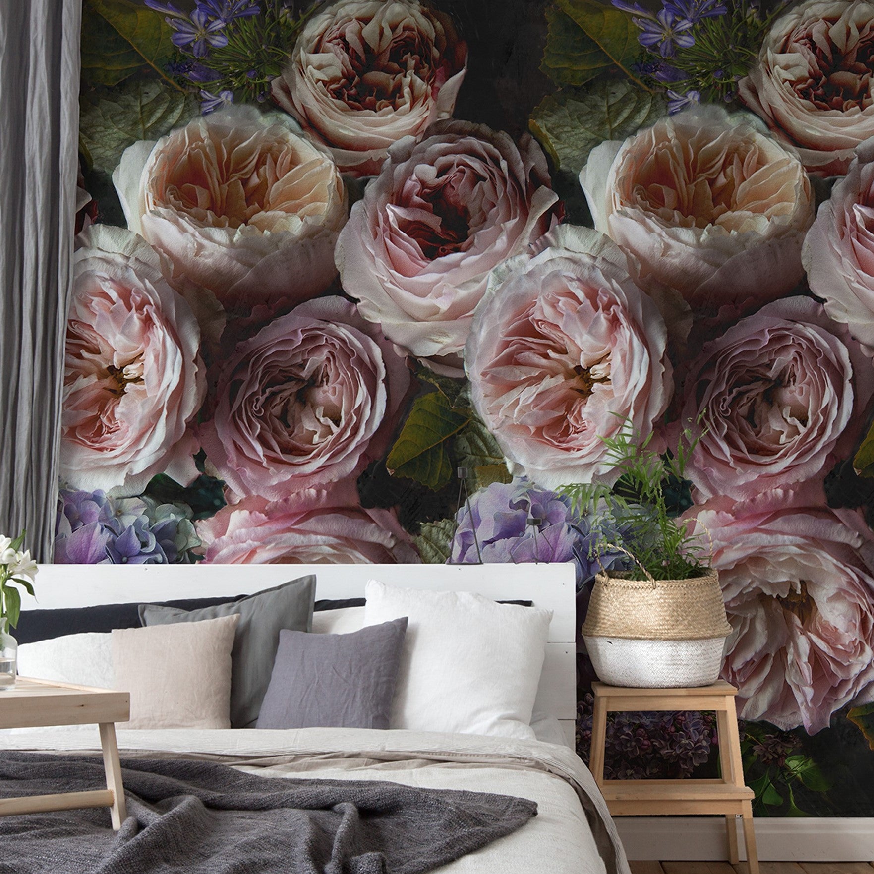 Romantic Flowers Mural Wallpaper