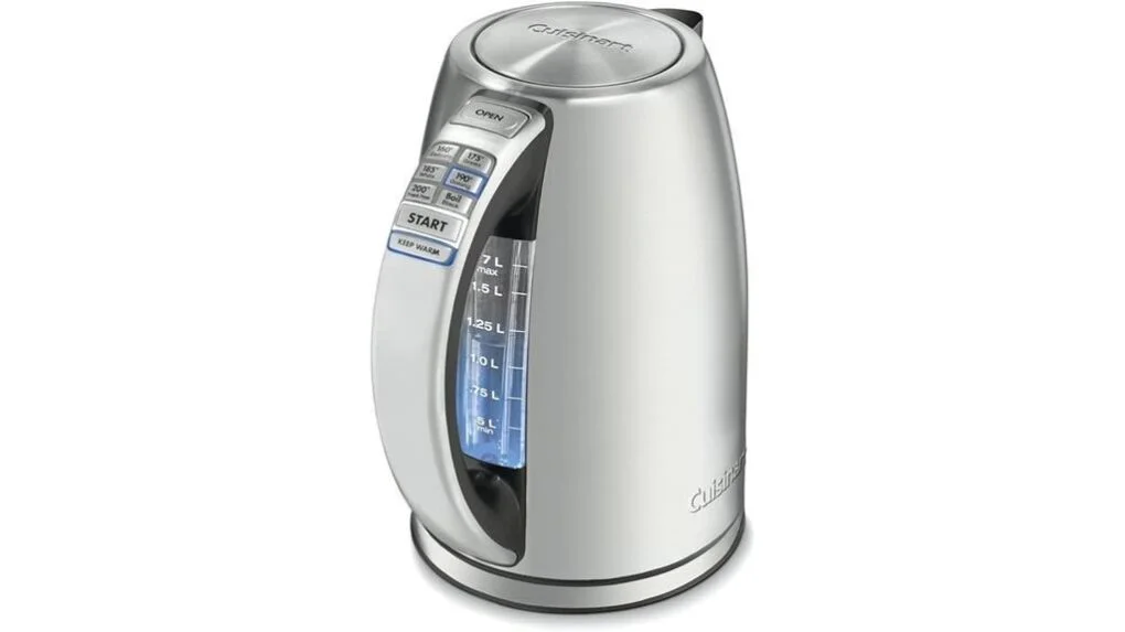 Cuisinart kettle with water level window and controls